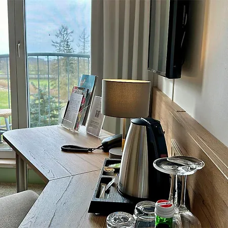 & Sommerfeld - Adults Only