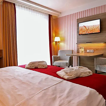 Hotel & Sommerfeld - Adults Only 4*