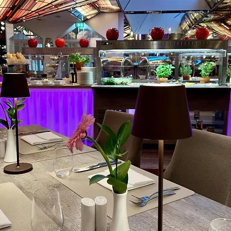 Hotel & Sommerfeld - Adults Only 4*