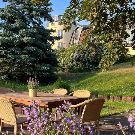 Hotel & Sommerfeld - Adults Only