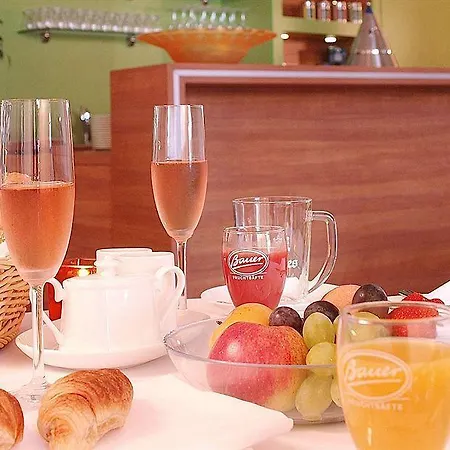 & Sommerfeld - Adults Only 4*