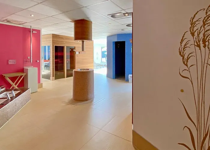 Hotel & Sommerfeld - Adults Only 4*