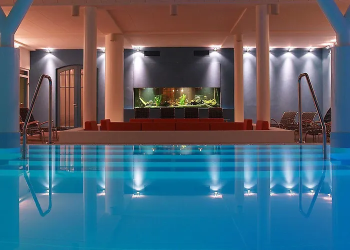 & Sommerfeld - Adults Only 4*