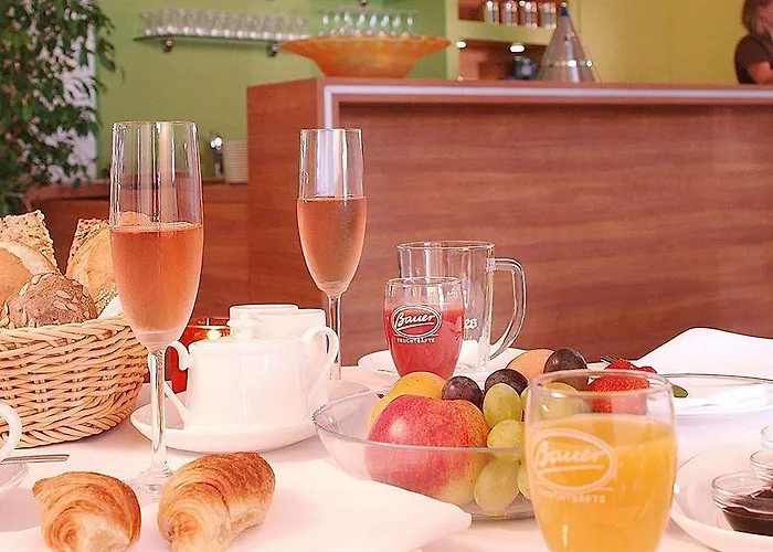 & Sommerfeld - Adults Only 4*